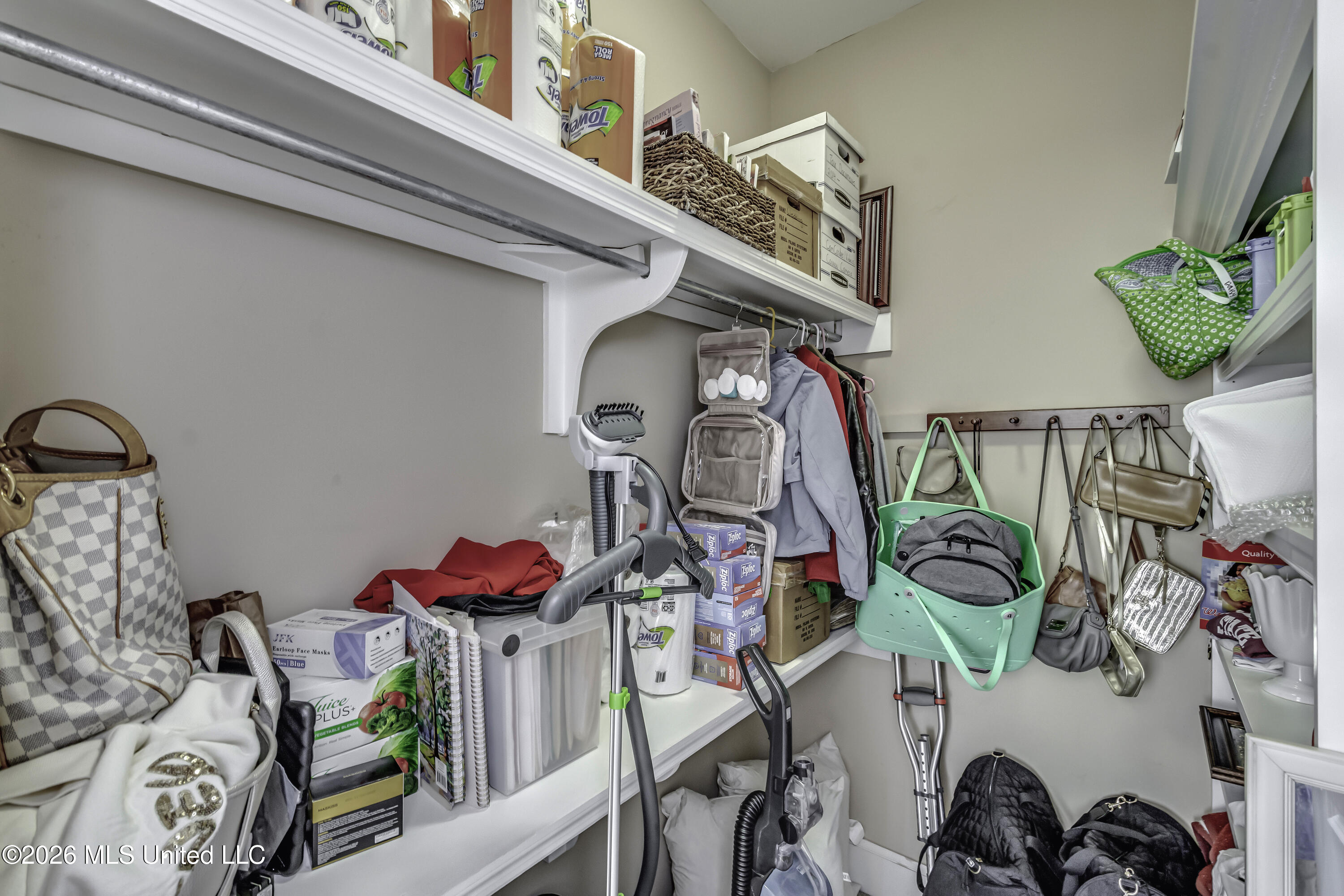 182 Woodlands Glen Circle