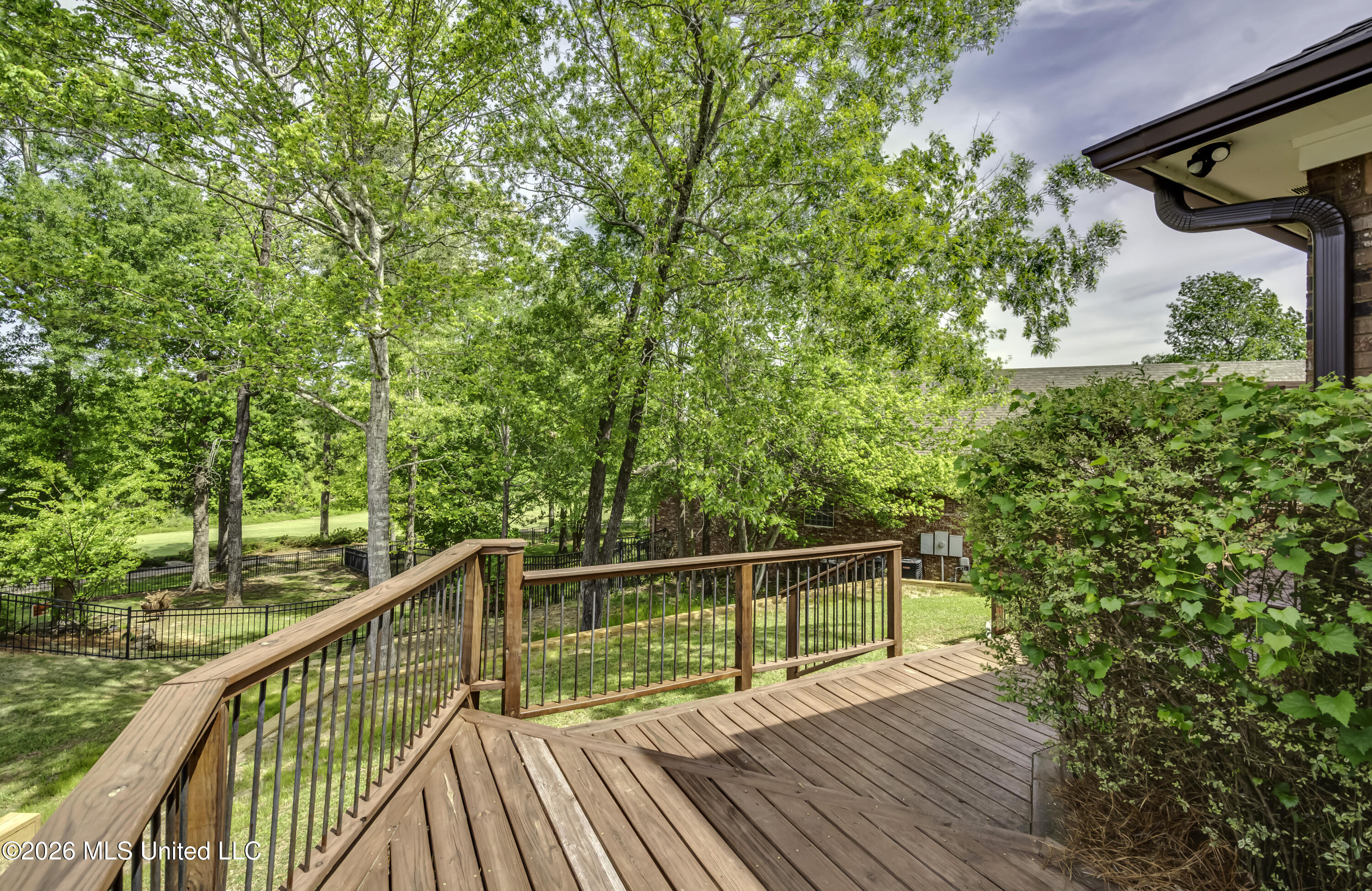 182 Woodlands Glen Circle