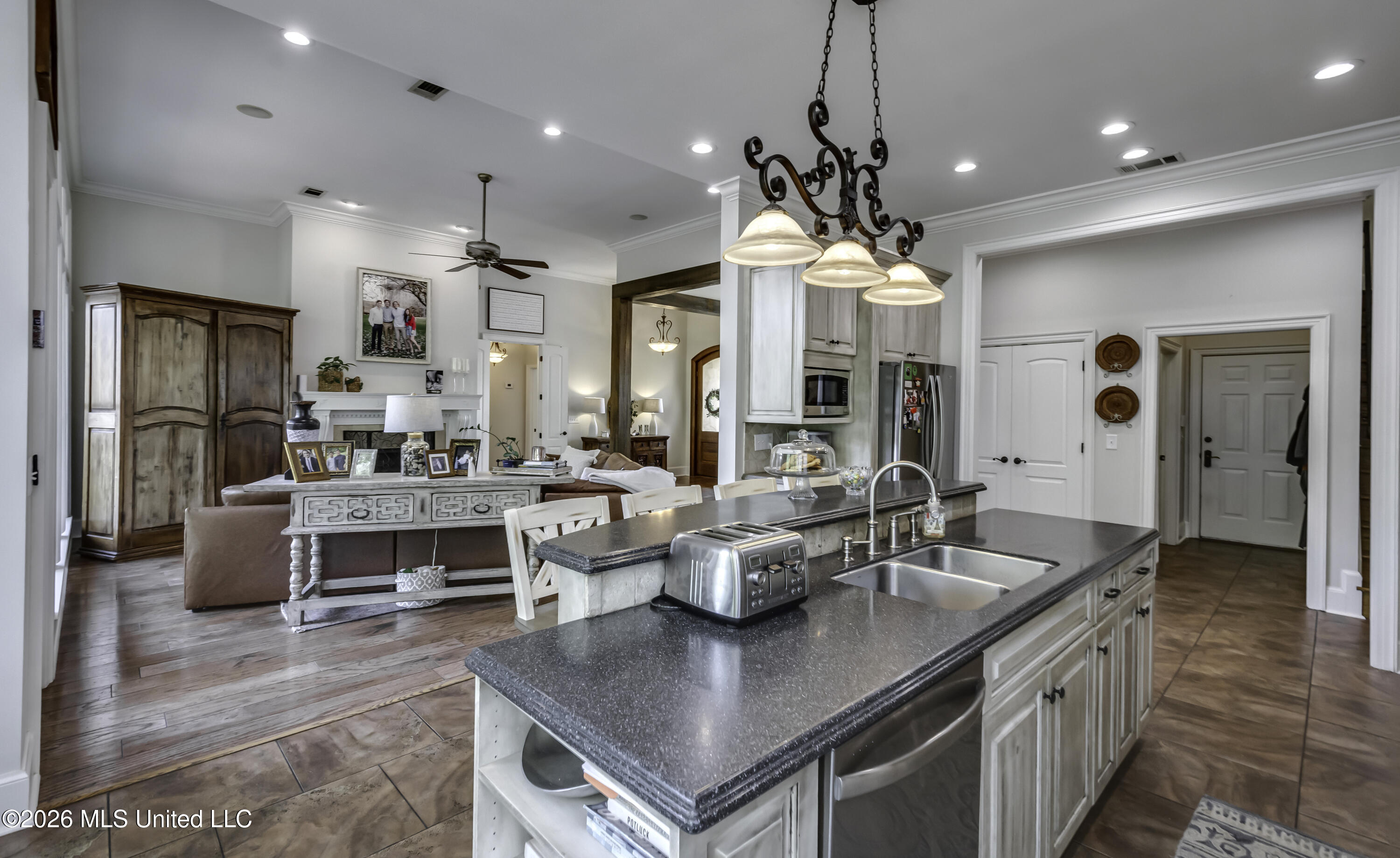182 Woodlands Glen Circle