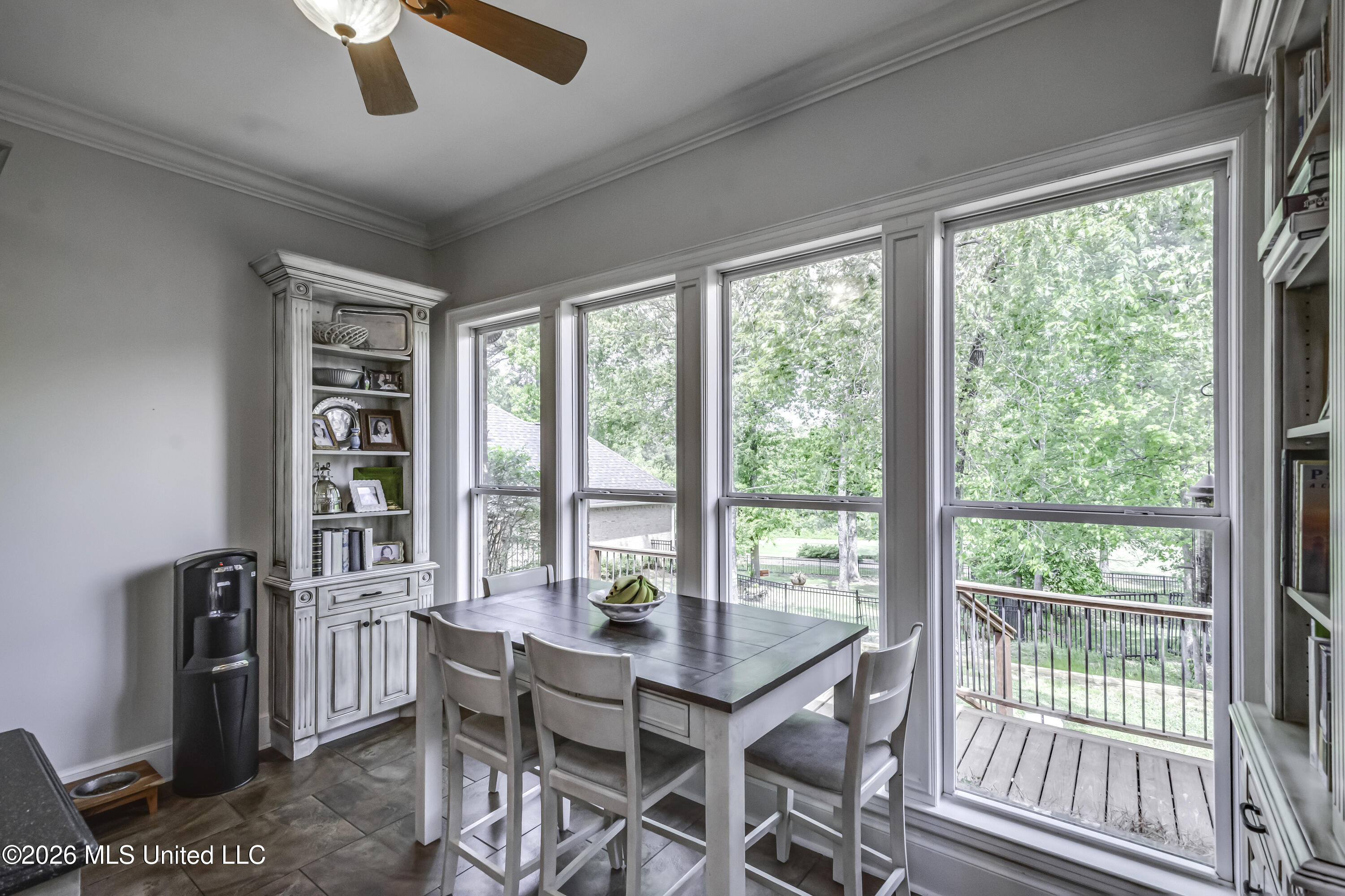 182 Woodlands Glen Circle
