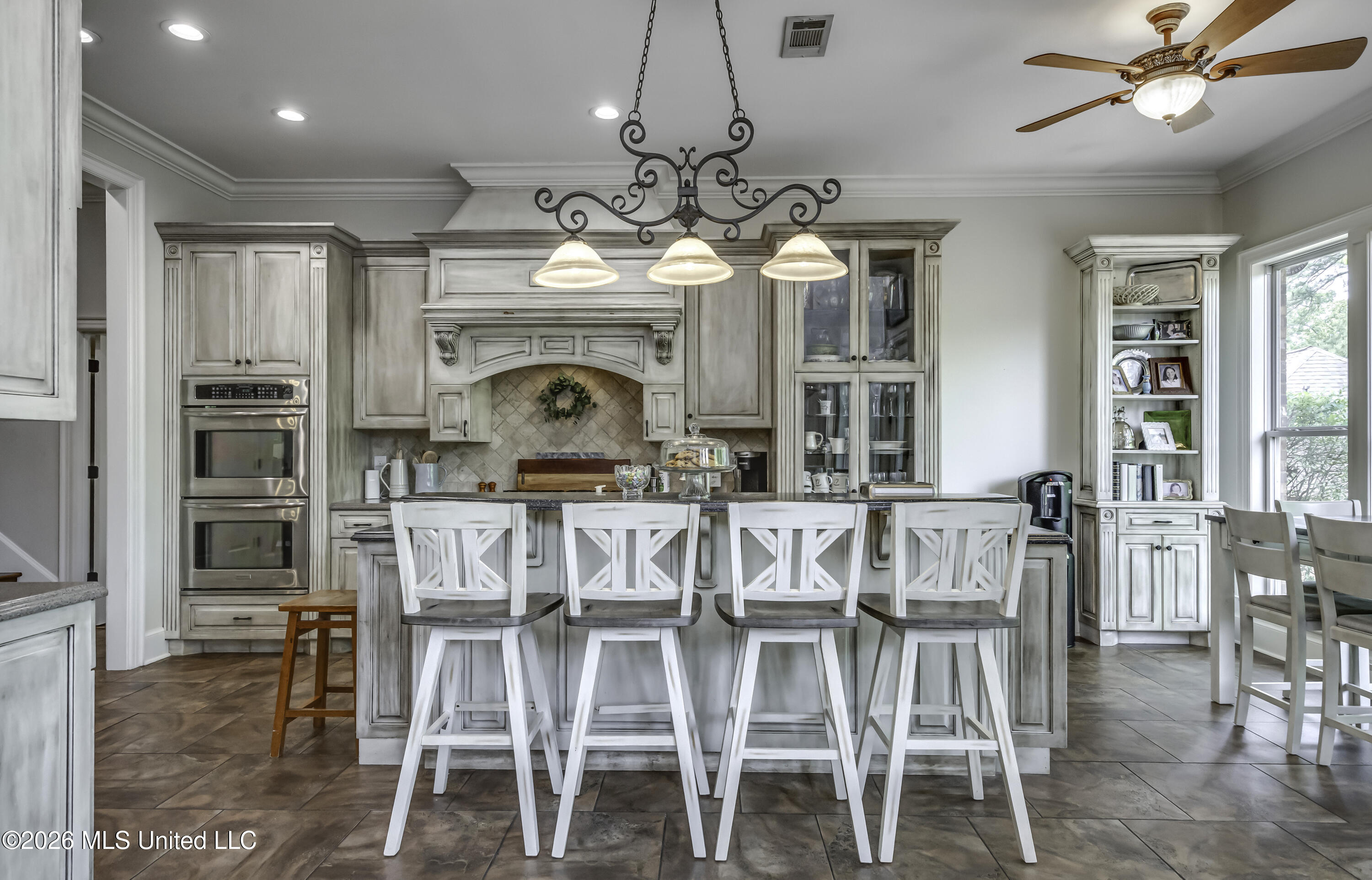 182 Woodlands Glen Circle