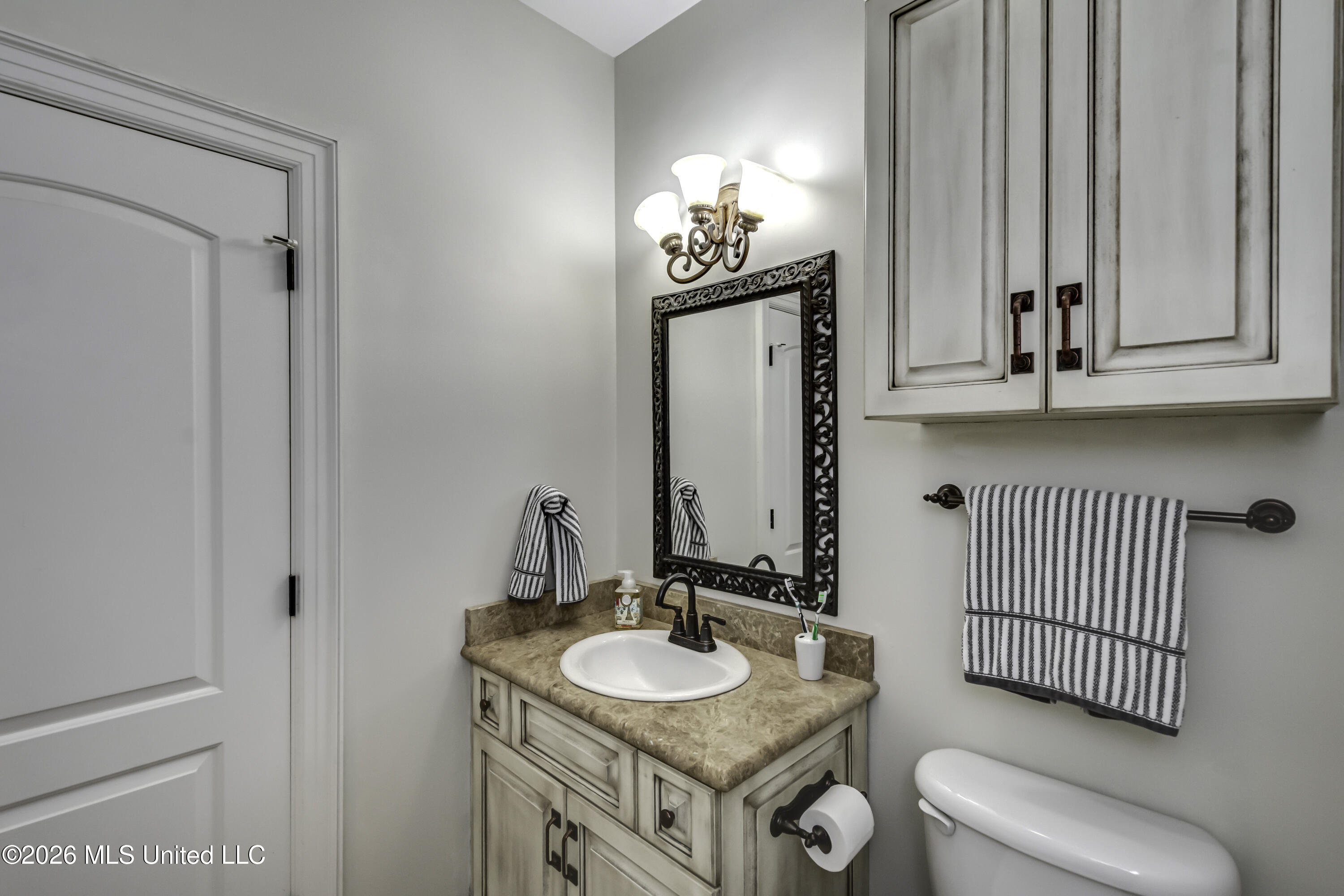 182 Woodlands Glen Circle