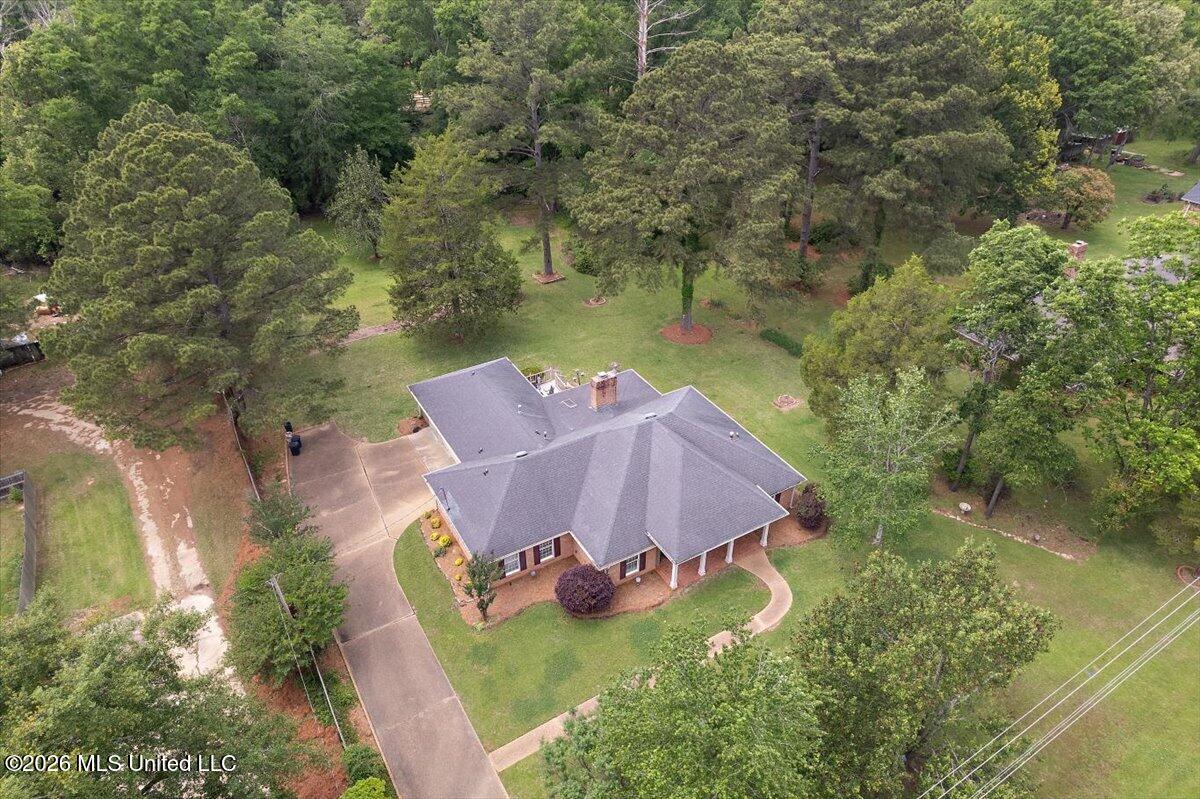19 Deerfield Drive