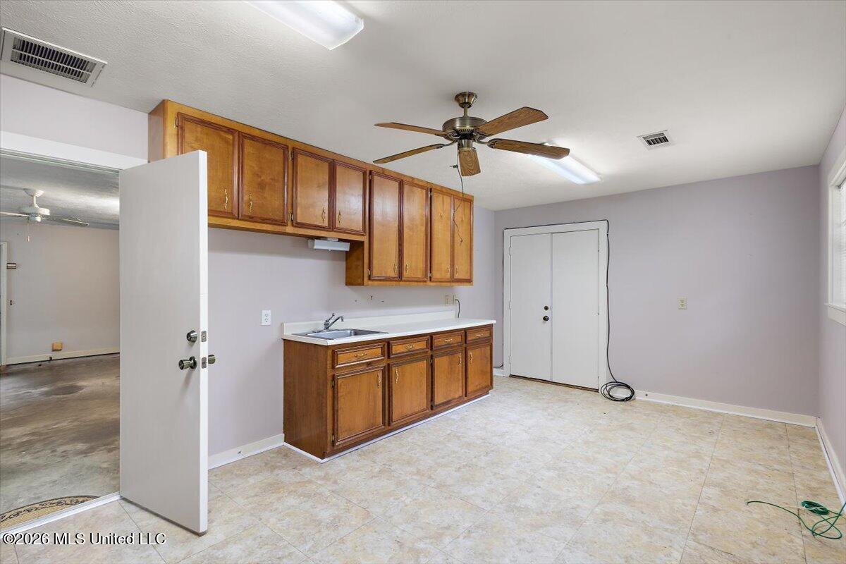 19 Deerfield Drive