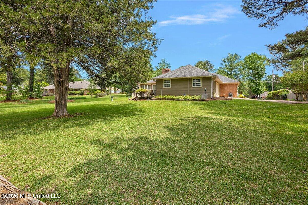 19 Deerfield Drive