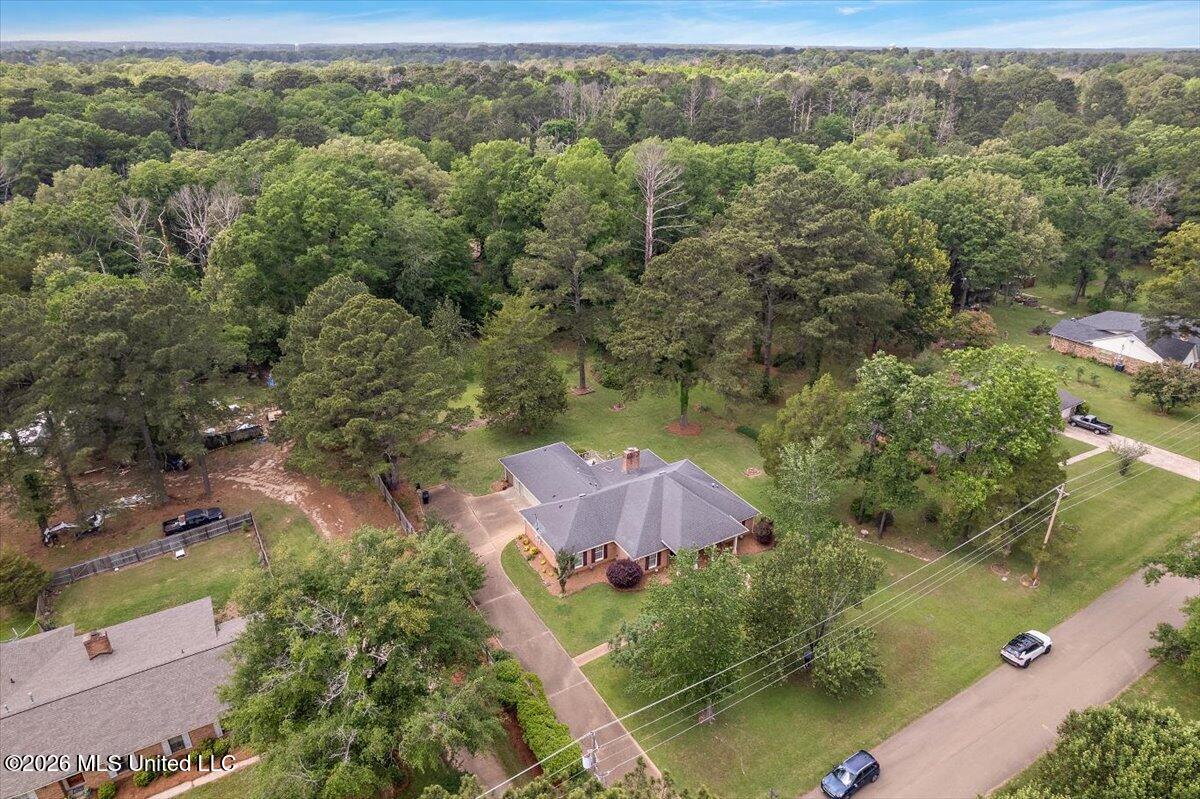 19 Deerfield Drive