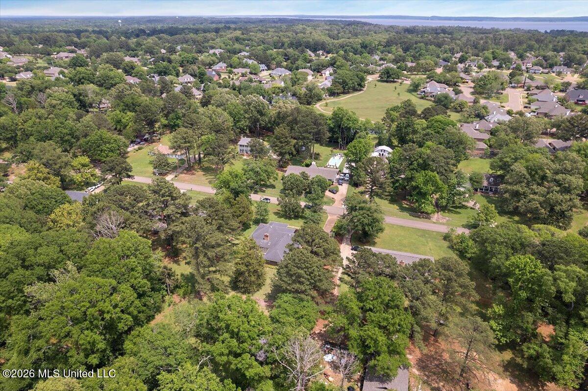 19 Deerfield Drive