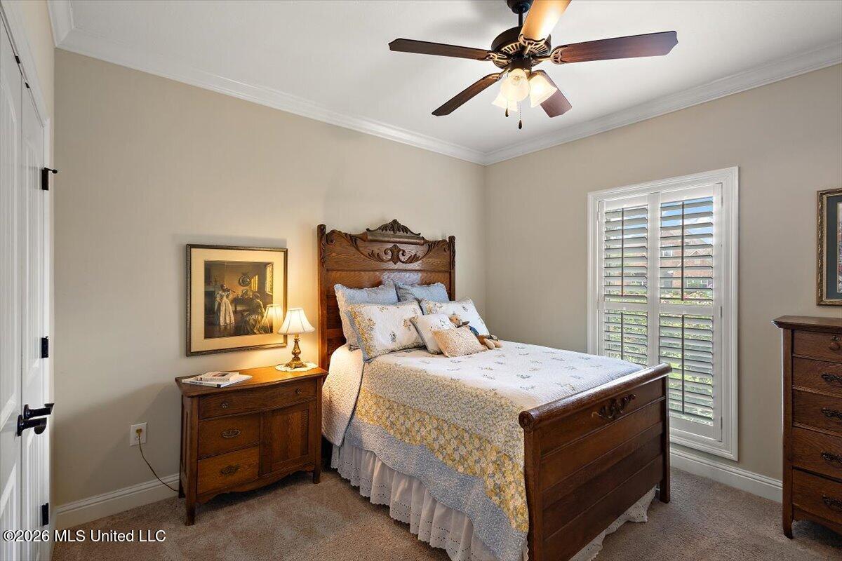 822 Osagian Circle