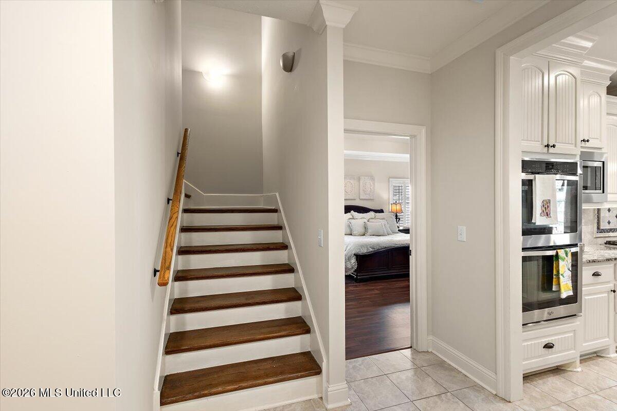 822 Osagian Circle
