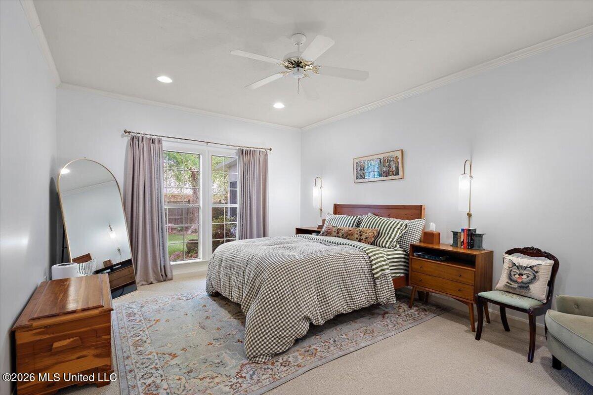 455 Shadowood Drive