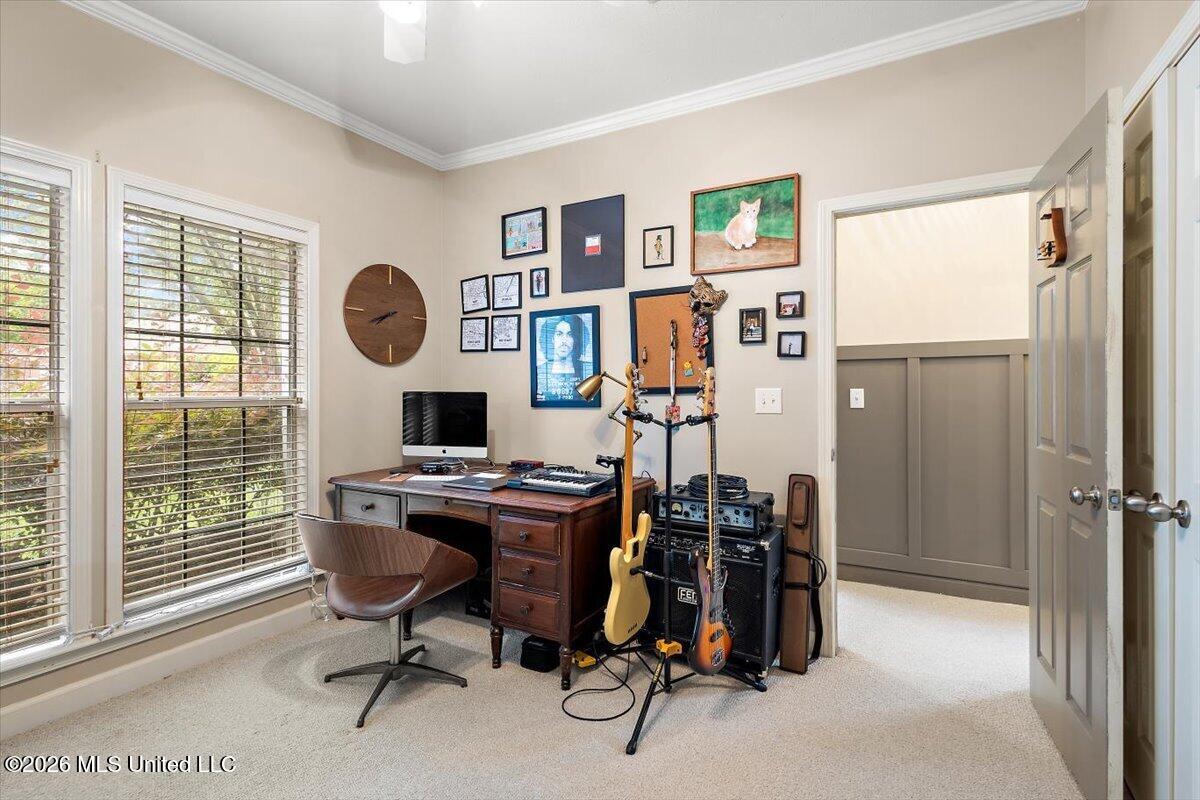 455 Shadowood Drive