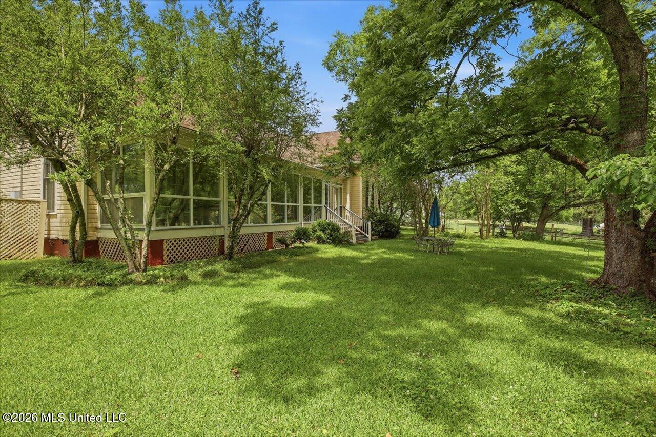567 Mannsdale Road