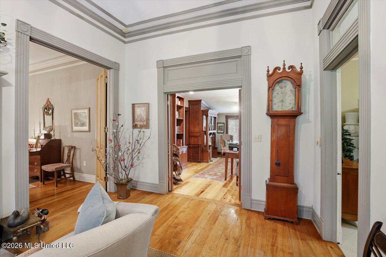 567 Mannsdale Road