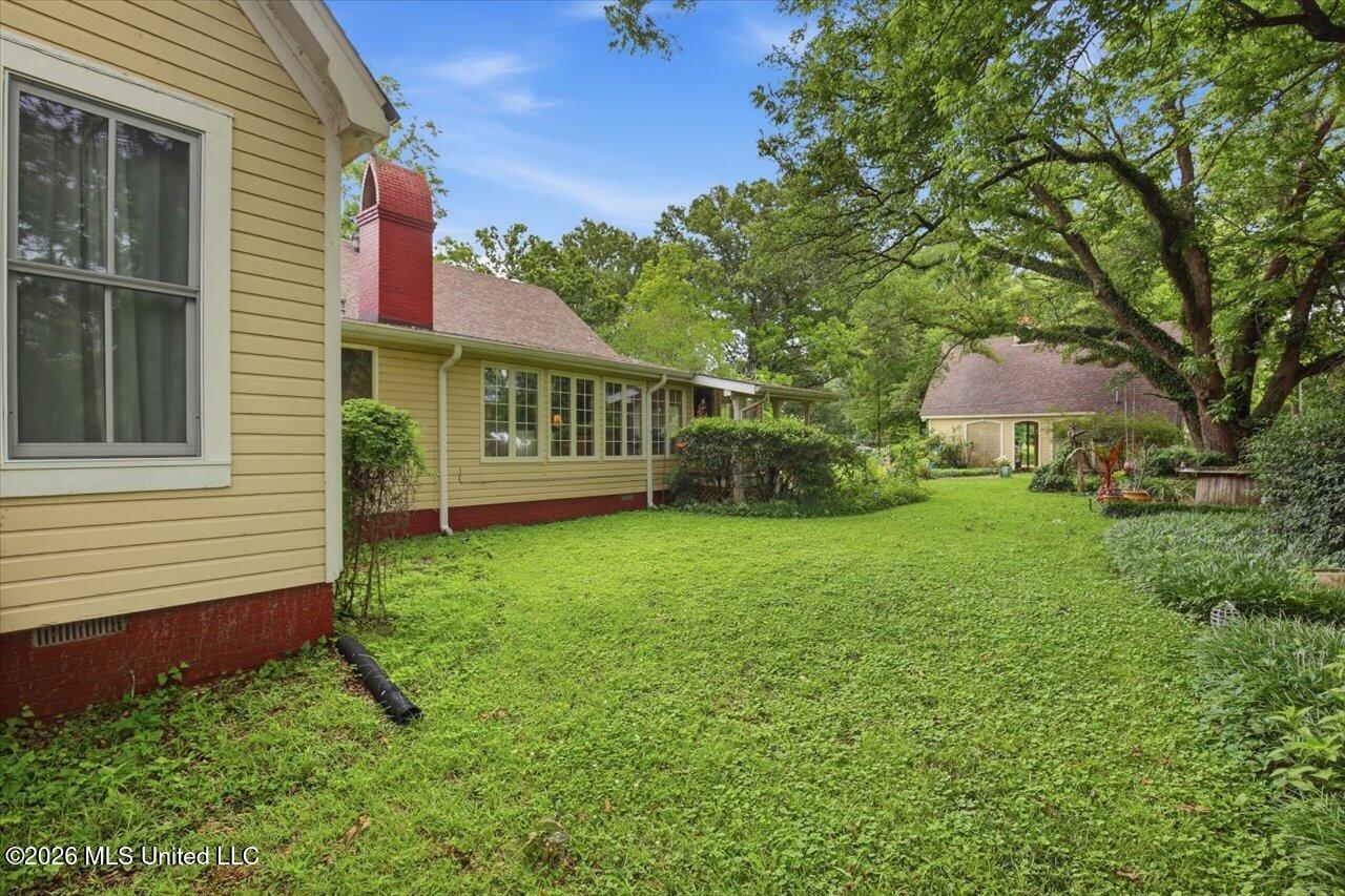 567 Mannsdale Road