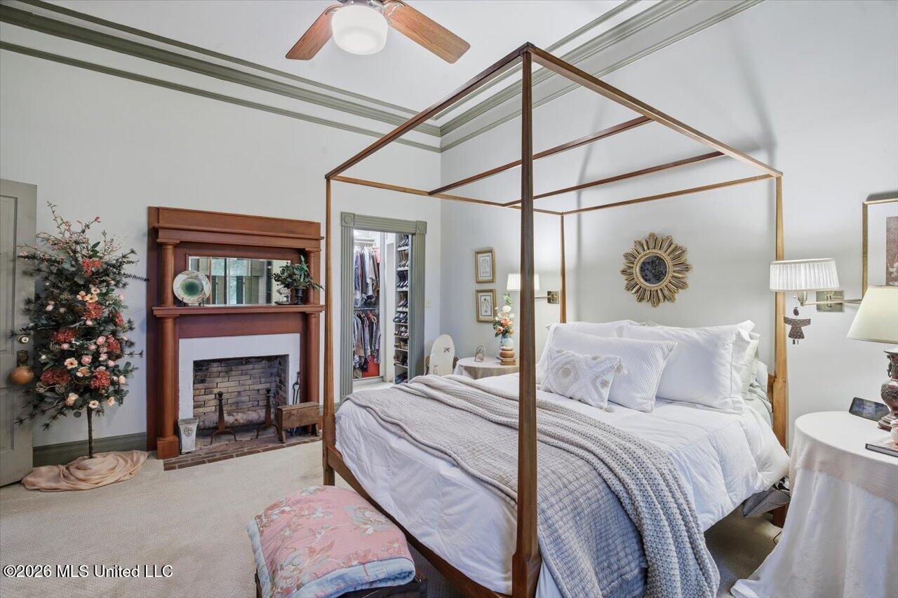 567 Mannsdale Road
