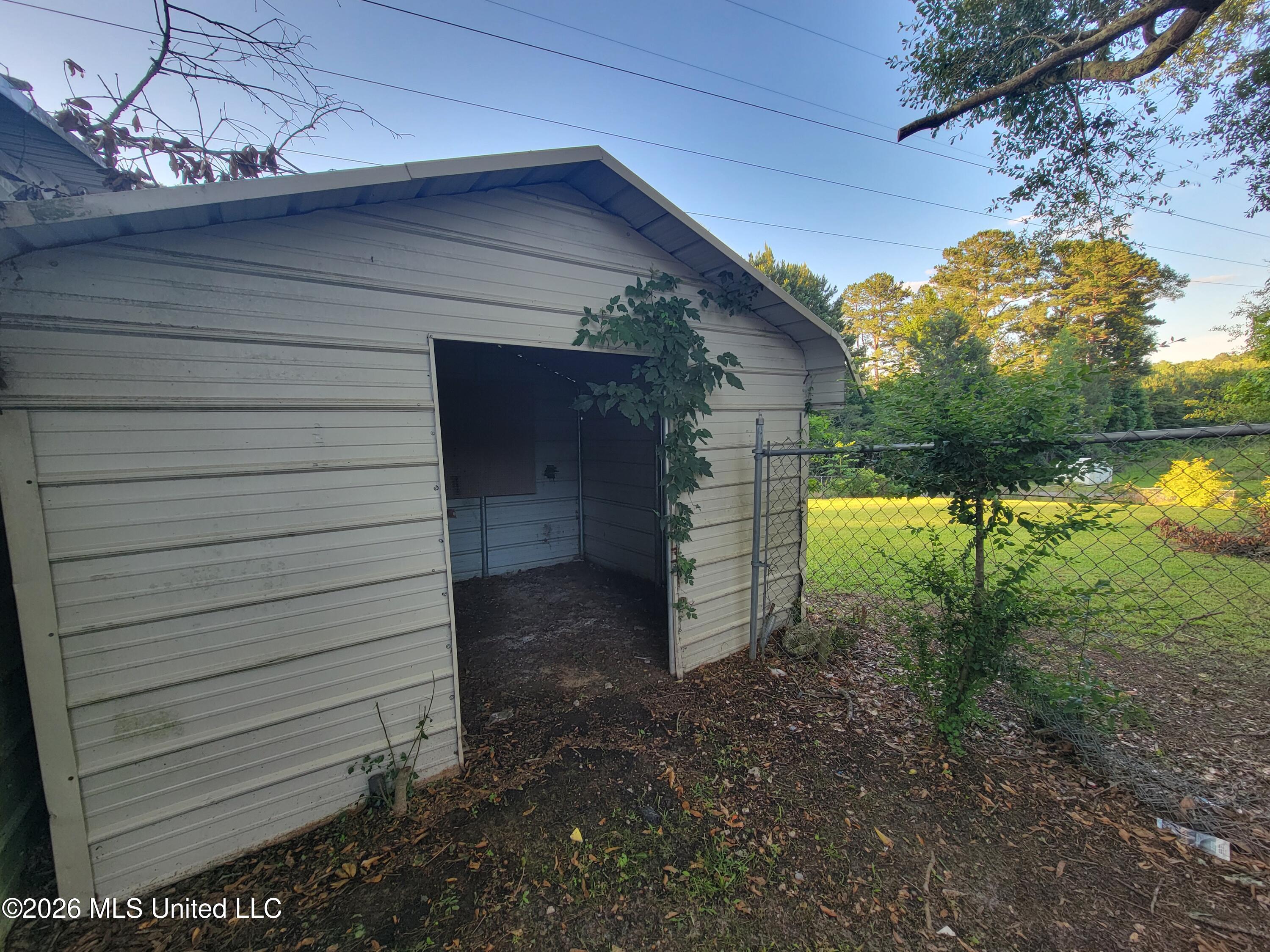 2427 Lawrence Hazel Road