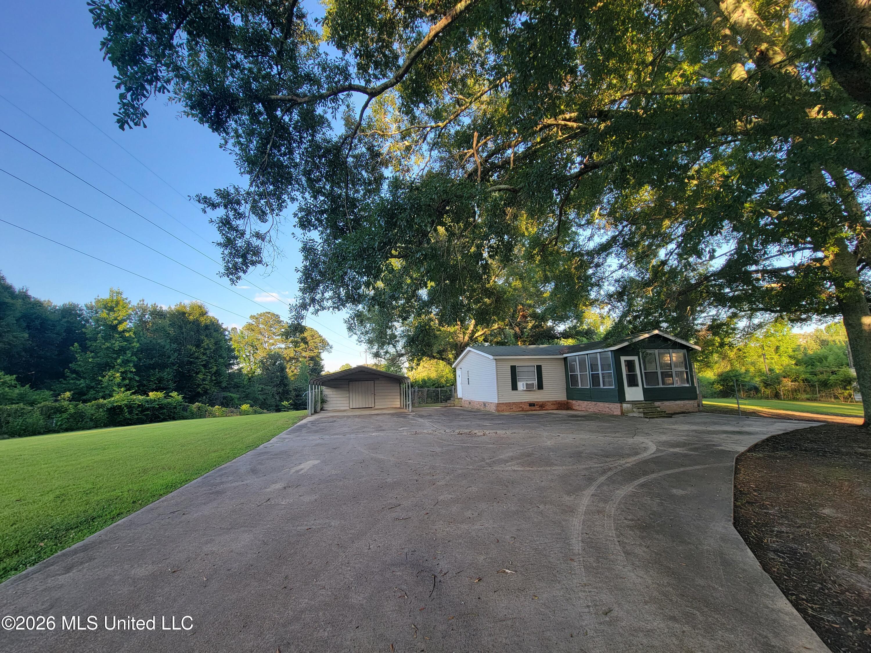 2427 Lawrence Hazel Road