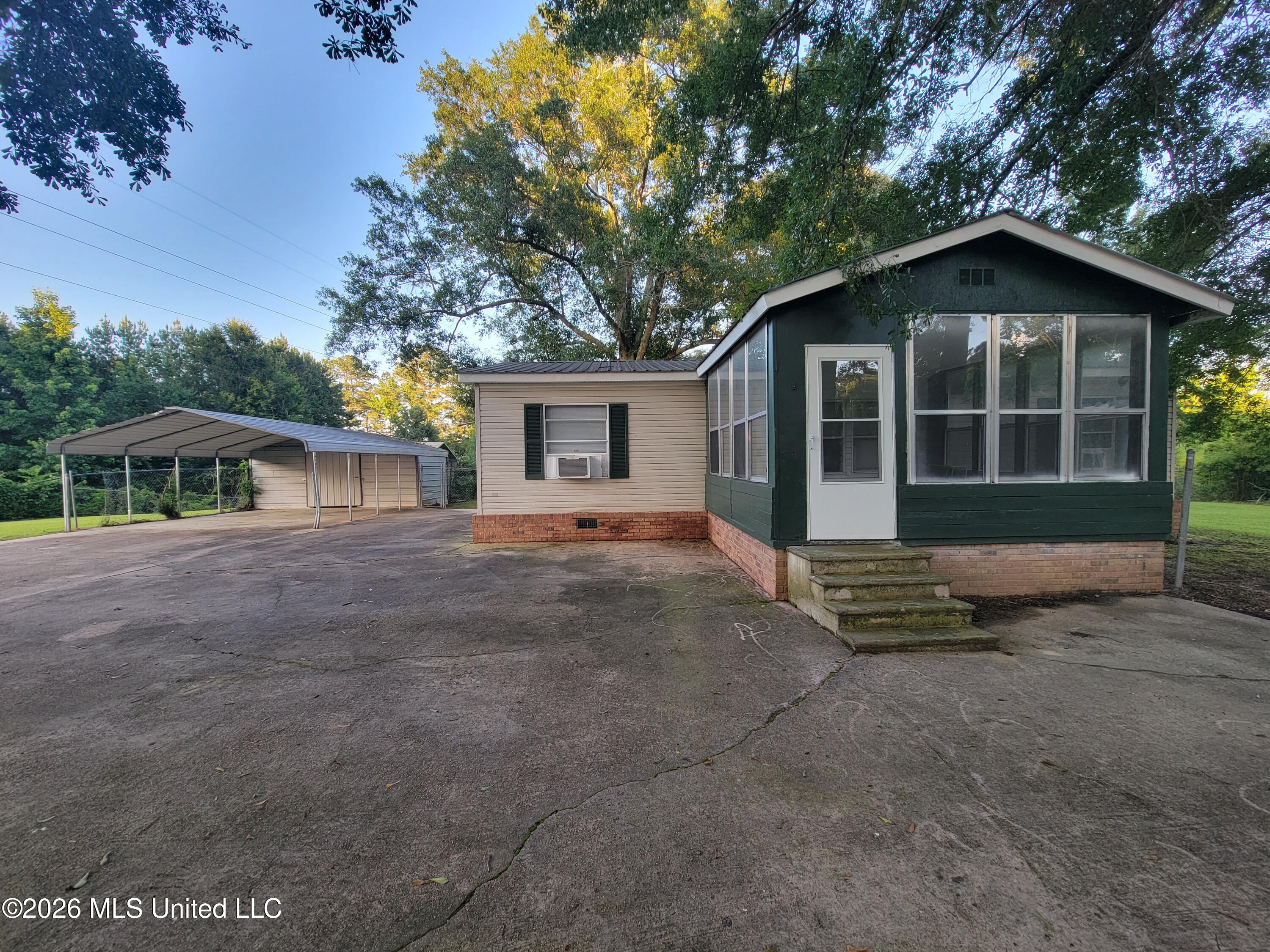 2427 Lawrence Hazel Road