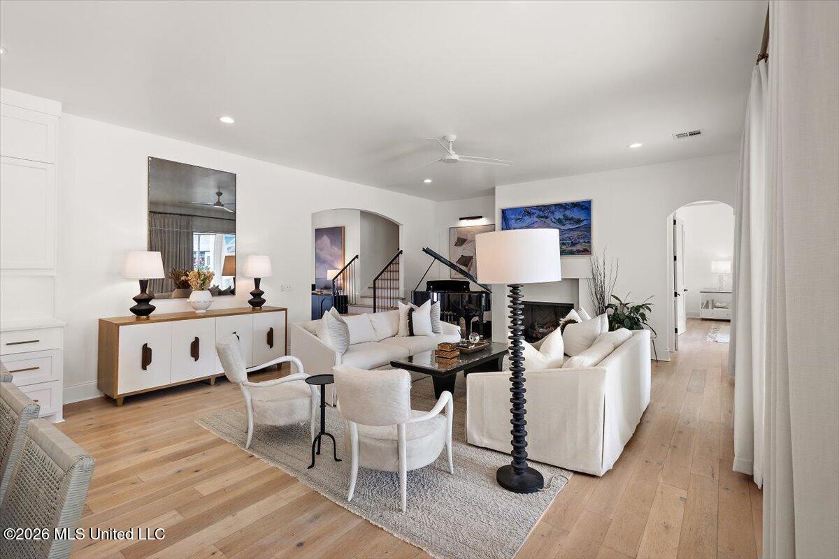 109 Dalton Pointe