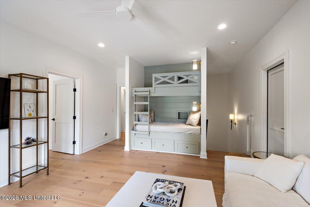 109 Dalton Pointe