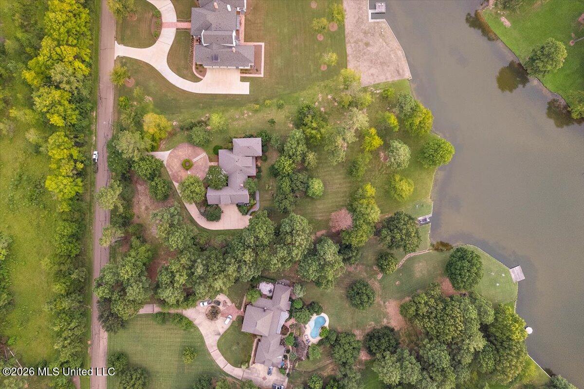 341 Johnstone Drive