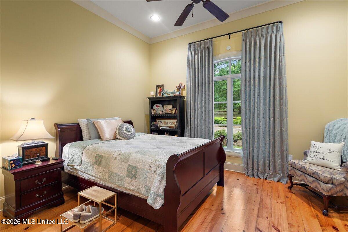 341 Johnstone Drive