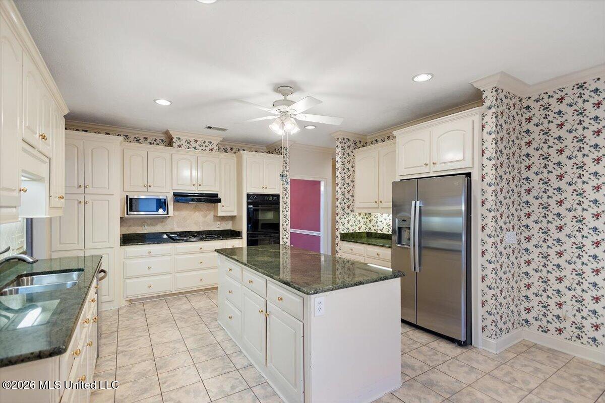 306 Bordeaux Drive