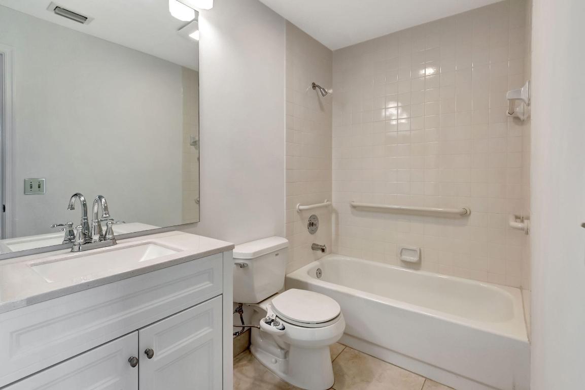 7857 Lexington Club Boulevard A