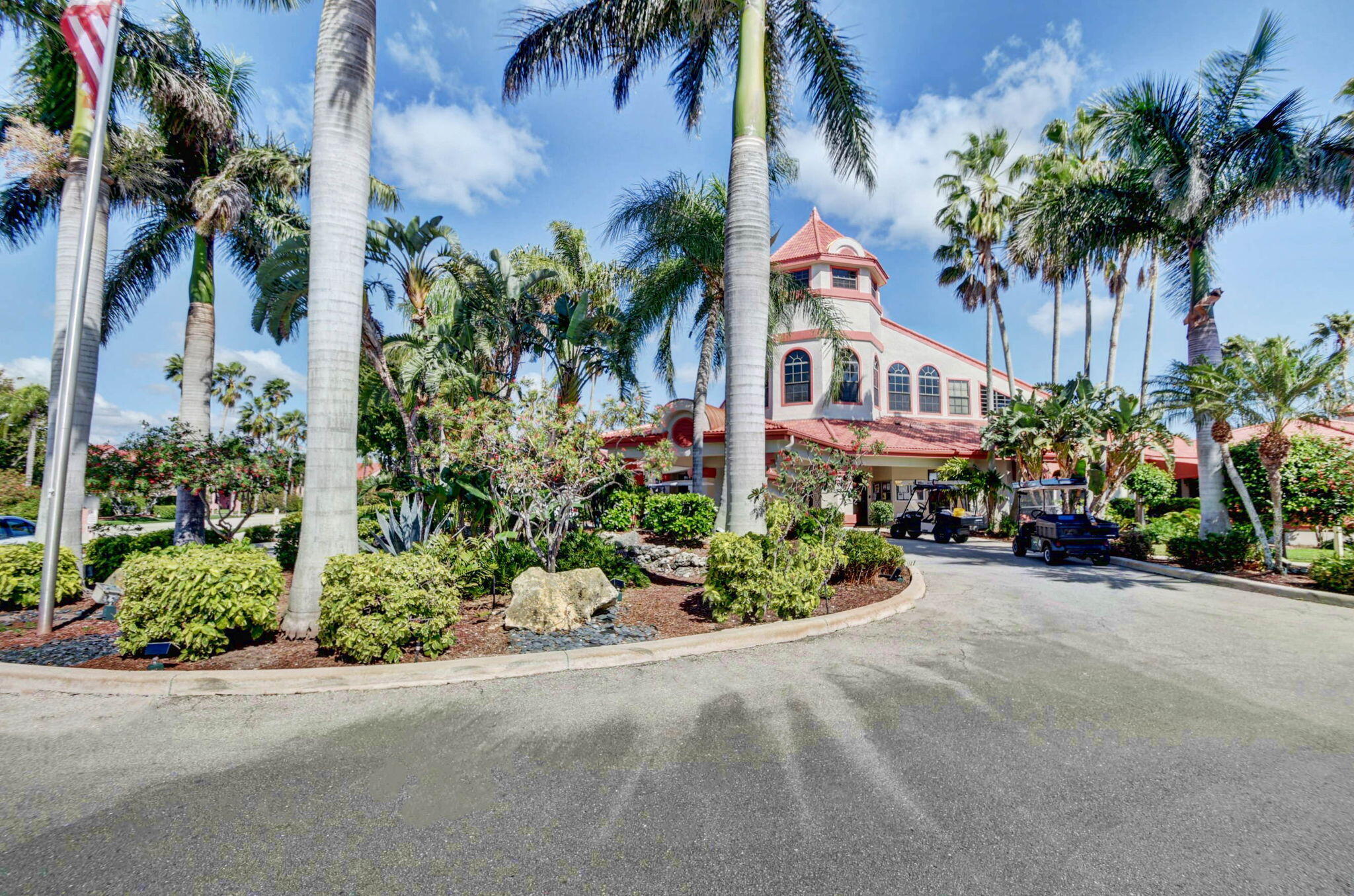 7857 Lexington Club Boulevard A