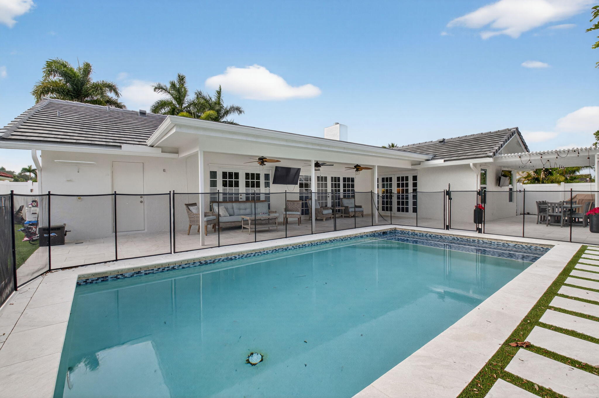 22936 Greenview Terrace