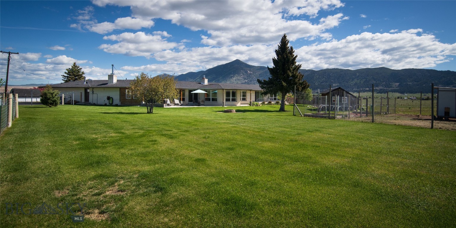 345 Ash Drive