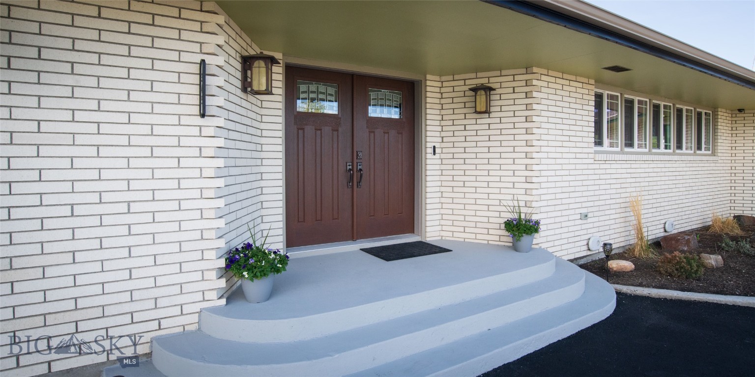 345 Ash Drive