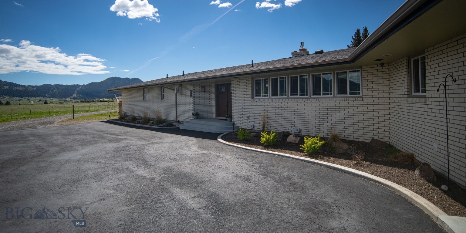 345 Ash Drive