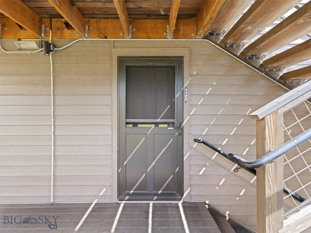 21 Sitting Bull Road 1190