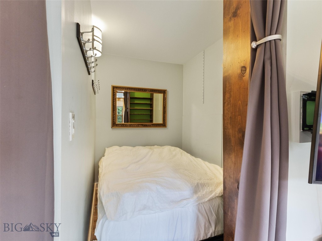 21 Sitting Bull Road 1190