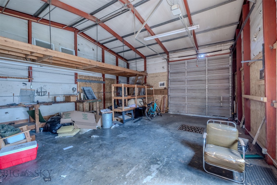 323 S G Street