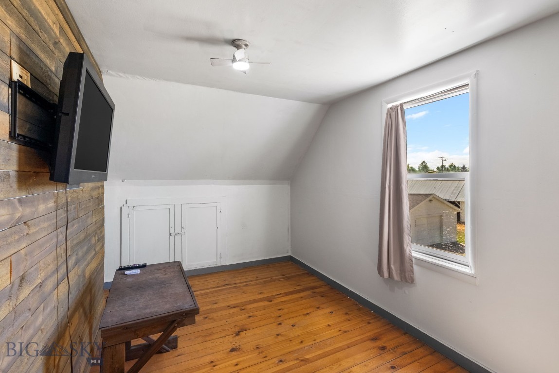 4660 Thorpe Road