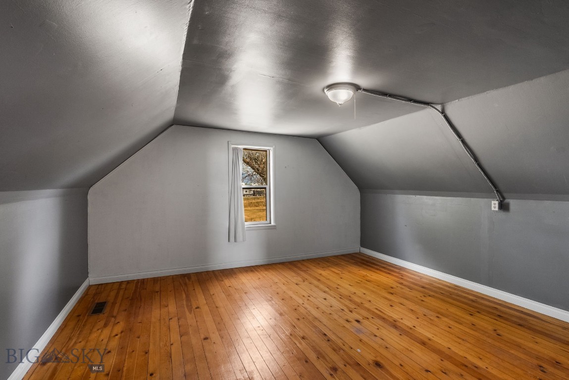 4660 Thorpe Road
