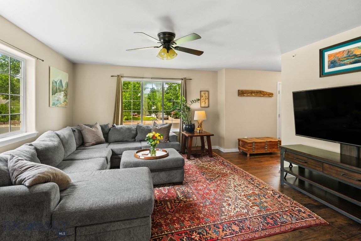 66 Aspenwood Drive