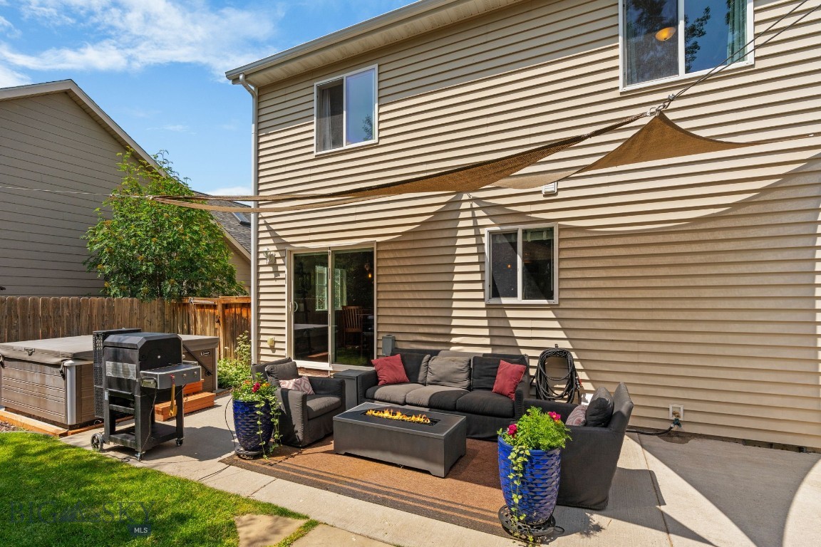 66 Aspenwood Drive