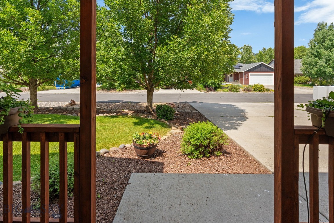 66 Aspenwood Drive