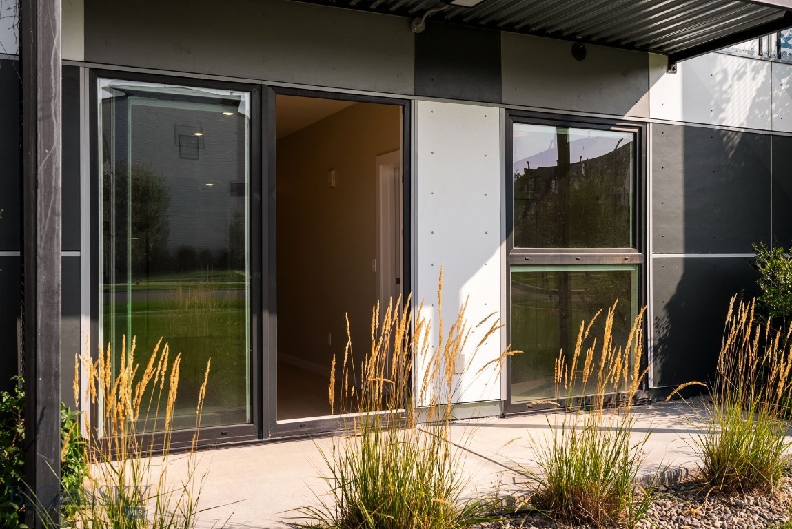 476 Enterprise Boulevard 111