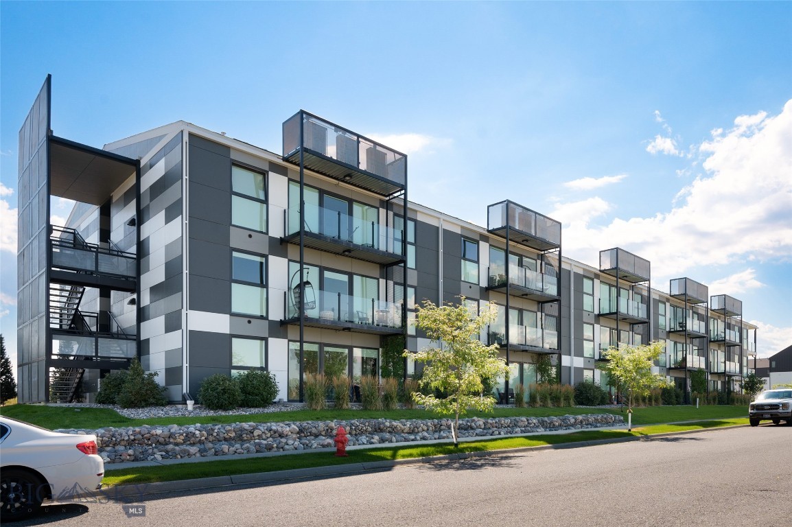 476 Enterprise Boulevard 111