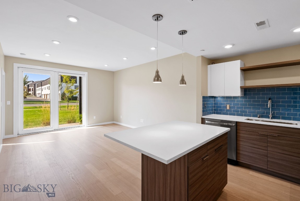 476 Enterprise Boulevard 111