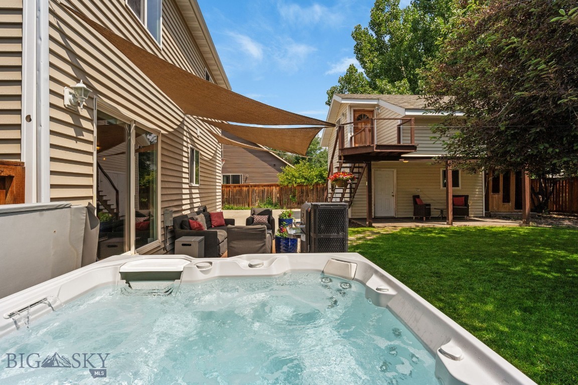 66 Aspenwood Drive