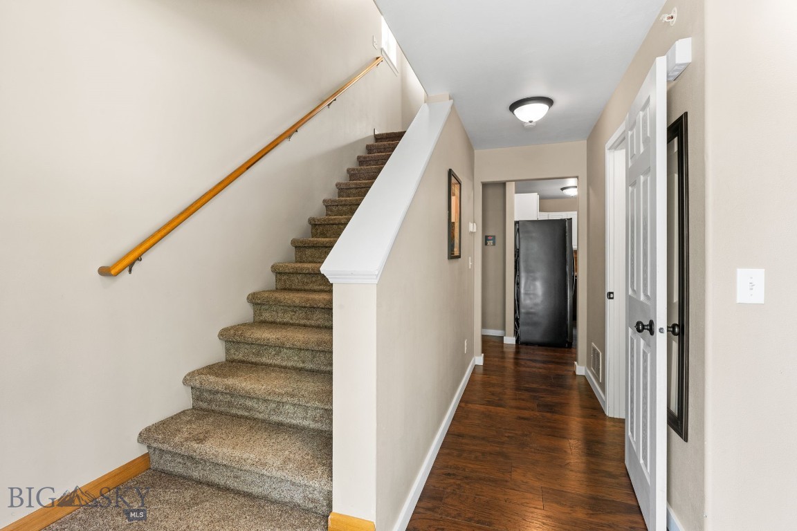 66 Aspenwood Drive
