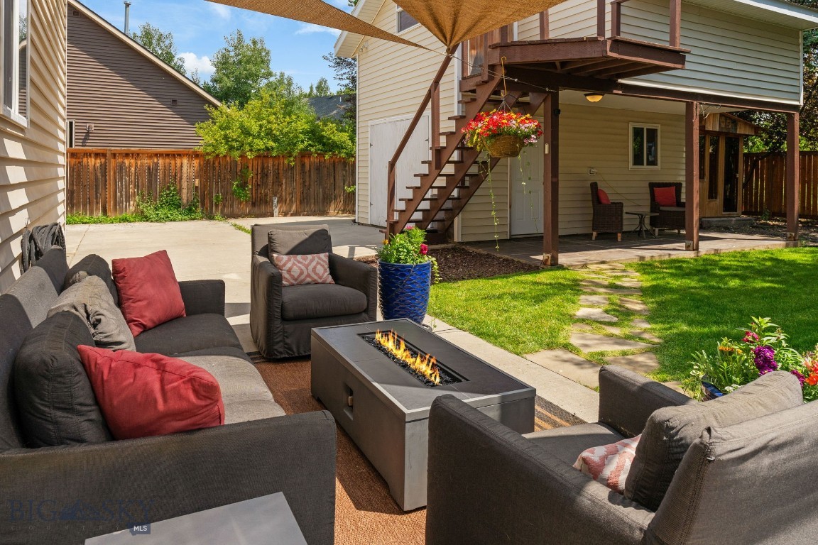 66 Aspenwood Drive