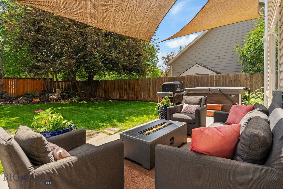 66 Aspenwood Drive