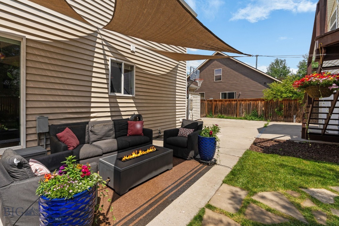 66 Aspenwood Drive