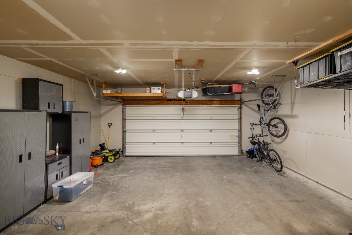 601 Golden West Drive